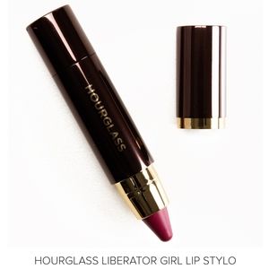 Hourglass Lip stylo